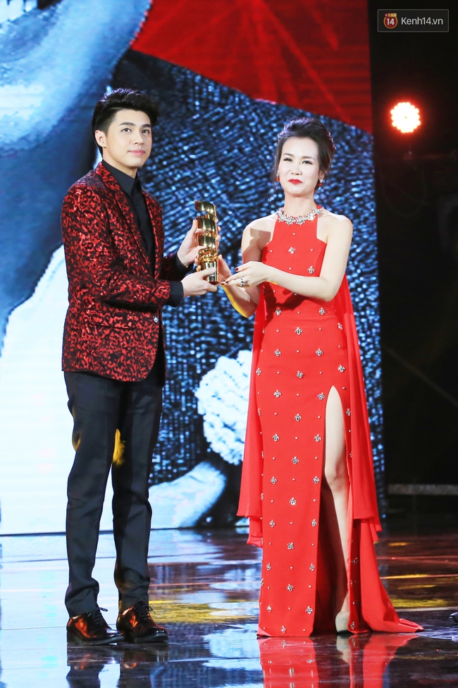 Đông Nhi, Noo Phước Thịnh, Trấn Thành bỏ xa đối thủ, chiến thắng thuyết phục tại HTV Awards - Ảnh 1.