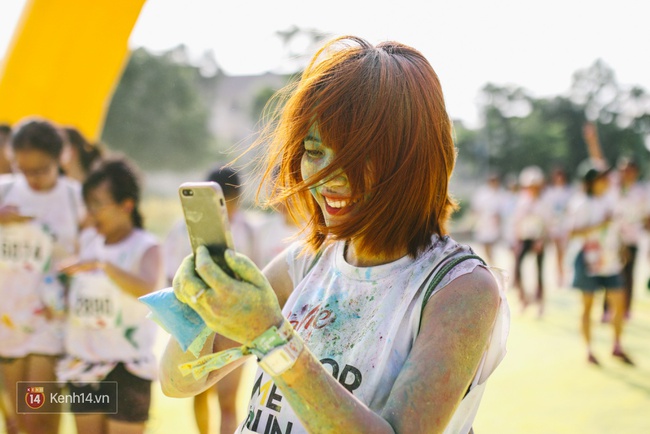 Color me run: Nơi dễ nhất để gặp những cô nàng vừa xinh, vừa chất đúng chuẩn thời đại mới! - Ảnh 17.