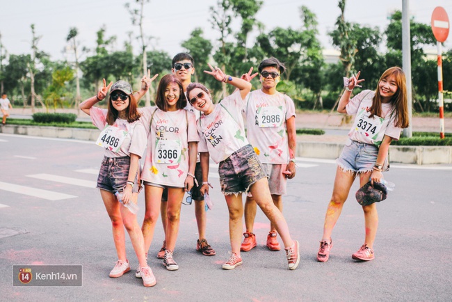 Color me run: Nơi dễ nhất để gặp những cô nàng vừa xinh, vừa chất đúng chuẩn thời đại mới! - Ảnh 22.