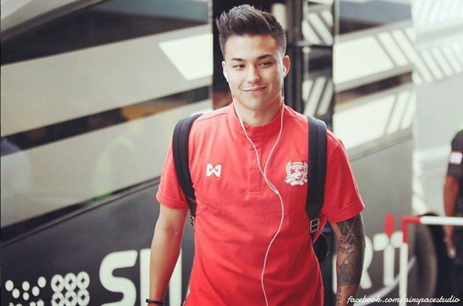 Hoàng tử lai Charyl Chappuis bị loại khỏi ĐT Thái Lan dự AFF Suzuki Cup 2016 - Ảnh 3.