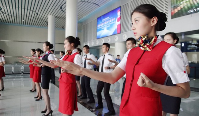 14 điều bạn chưa biết về nghề tiếp vi&ecirc;n h&agrave;ng kh&ocirc;ng - Ảnh 6.