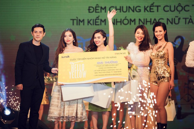 Đông Nhi chính thức khởi động liveshow xuyên Việt sau 8 năm ca hát - Ảnh 3.