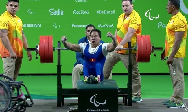 Lê Văn Công giành HCV lịch sử cho thể thao Việt Nam ở Paralympic - Ảnh 2.