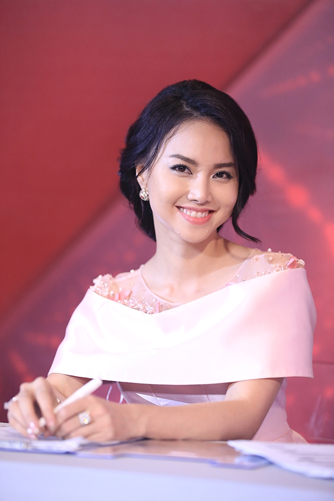 H&ograve;a Minzy nổi c&aacute;u khi Thanh Duy nhắc đến C&ocirc;ng Phượng - Ảnh 5.