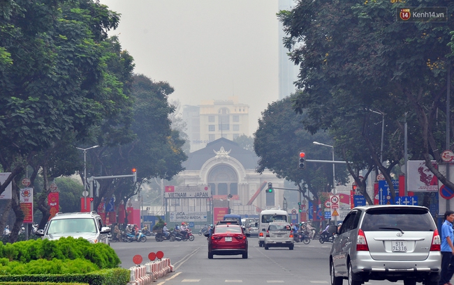 Người Sài Gòn thích thú vì b&acirc;́t ngờ được ngắm sương mù v&agrave;o sáng sớm - Ảnh 10.