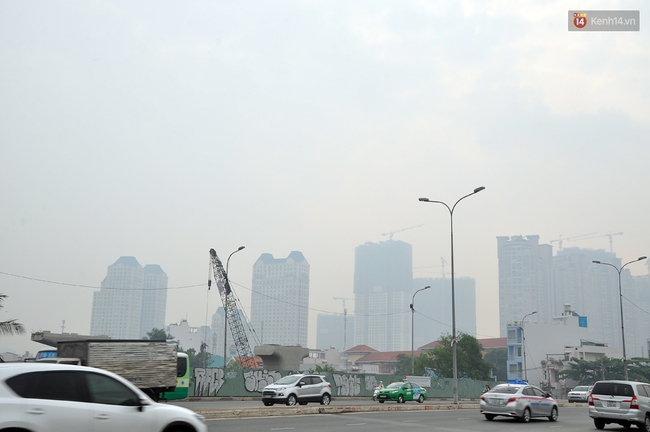 Người Sài Gòn thích thú vì b&acirc;́t ngờ được ngắm sương mù v&agrave;o sáng sớm - Ảnh 6.
