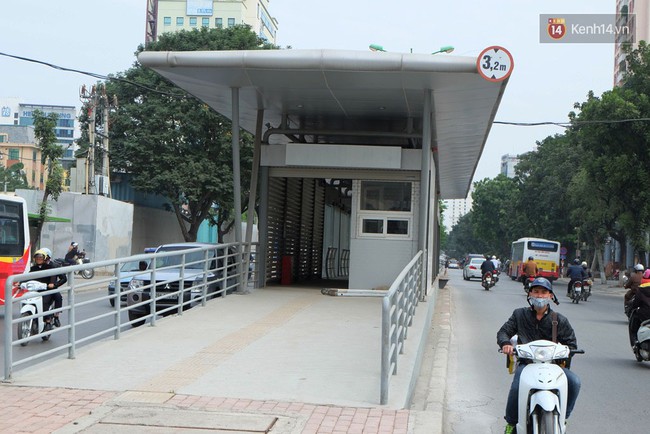 Tuyến bu&yacute;t nhanh Kim M&atilde; - Y&ecirc;n Nghĩa gấp r&uacute;t ho&agrave;n thiện trước ng&agrave;y đi v&agrave;o hoạt động - Ảnh 17.