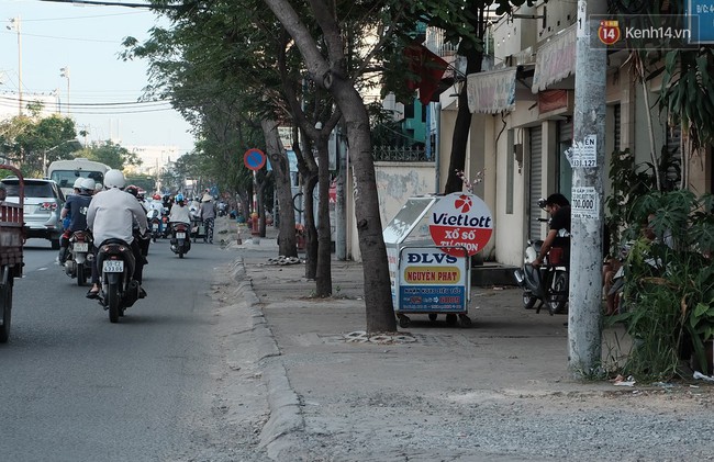 Liên tục nhiều người trúng độc đắc, người bán vé số dạo ở Sài Gòn đổ xô bán vé số kiểu Mỹ - Ảnh 5.