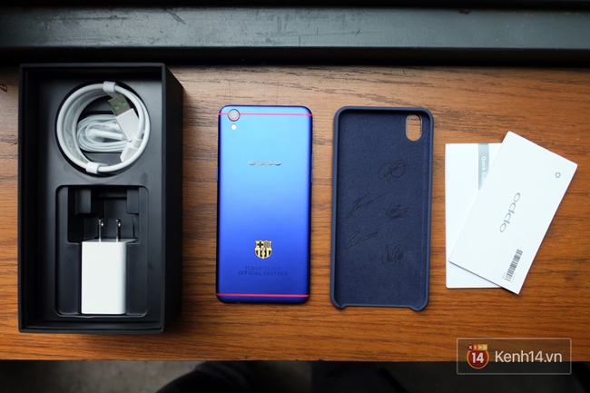 L&agrave; fan ruột của Barcelona, tuyệt đối kh&ocirc;ng được bỏ qua chiếc smartphone n&agrave;y - Ảnh 1.