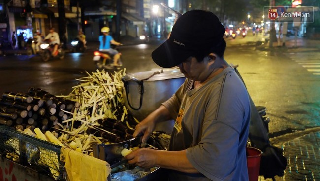 Mía hấp - Món quà vặt thân thương của đất Sài Gòn - Chợ Lớn sắp bị tuyệt chủng - Ảnh 7.