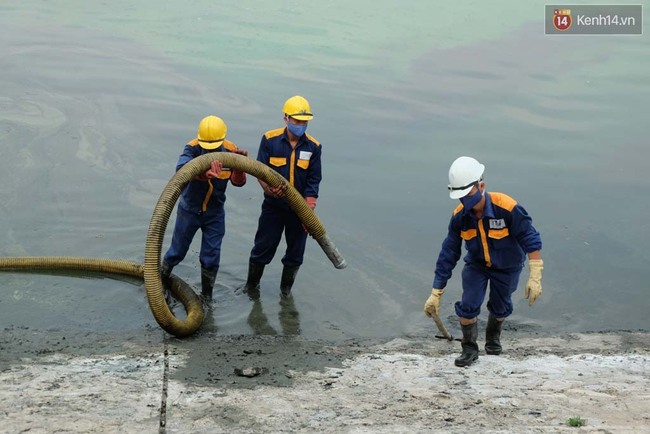 Hà Nội: Nạo hút hồ Ngọc Khánh sau 1 tháng “tra tấn” người dân bằng mùi hôi thối - Ảnh 3.