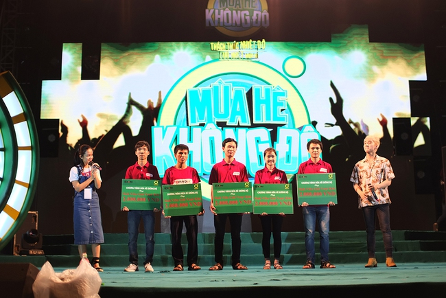 Diện style đơn giản, Sơn Tùng M-TP vẫn khiến hơn 25.000 khán giả Hà Nội phát cuồng - Ảnh 13.