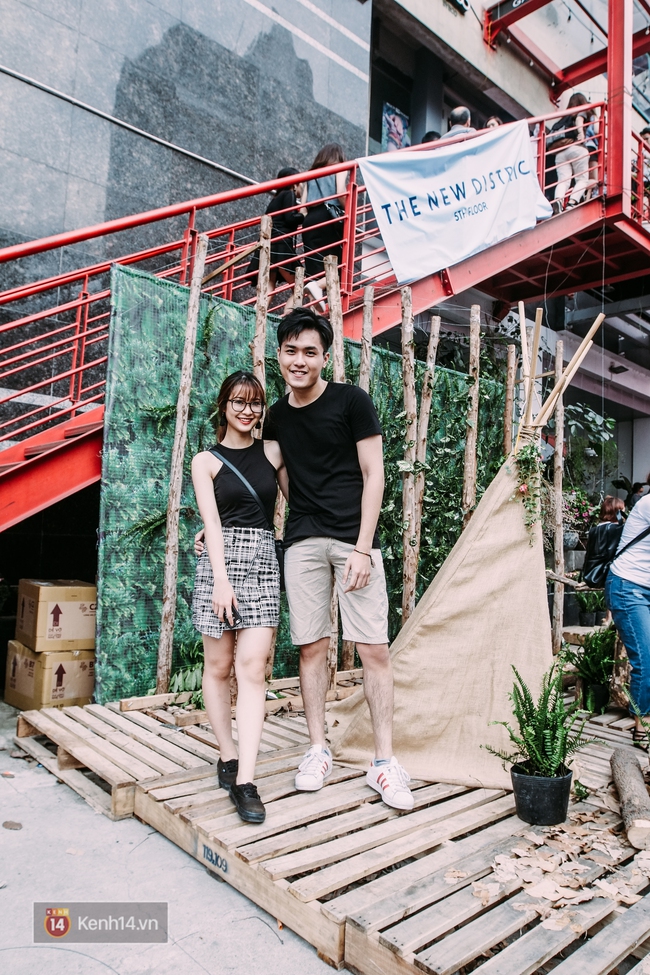 Giới trẻ H&agrave; Nội đ&atilde; c&oacute; một ng&agrave;y quẩy si&ecirc;u vui ở hội chợ The New District - Ảnh 10.