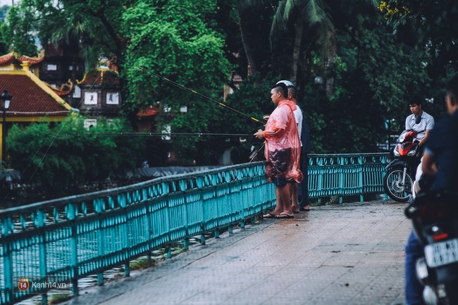 Ơn giời H&agrave; Nội mưa v&agrave; m&aacute;t rồi! ch&iacute;nh l&agrave; t&acirc;m trạng của người d&acirc;n H&agrave; Nội h&ocirc;m nay! - Ảnh 3.