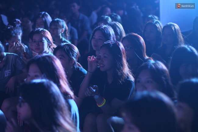 Teen cuối cấp Việt Đức vừa h&agrave;o hứng, vừa bồi hồi tham gia Lễ trưởng th&agrave;nh - Ảnh 15.