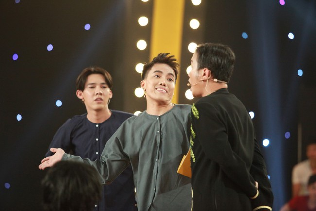 Đấu trường tiếu l&acirc;m: L&ecirc; Giang, Anh Đức, BB Trần &aacute;t hết cả th&iacute; sinh dự thi - Ảnh 7.