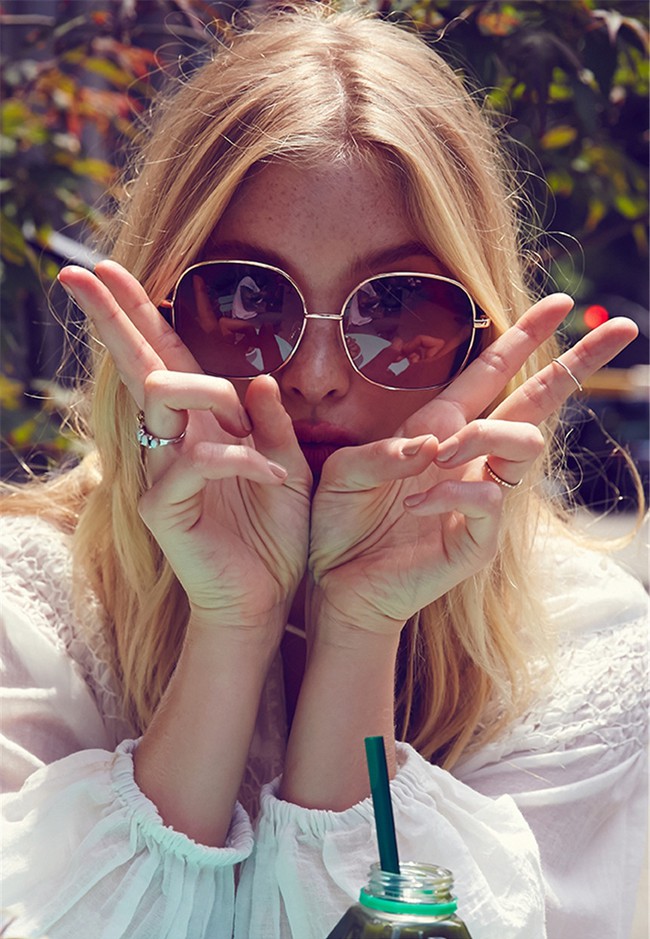Ngẩn ngơ ngắm lookbook h&egrave; đẹp m&ecirc; mẩn của 3 thương hiệu b&igrave;nh d&acirc;n - Ảnh 25.