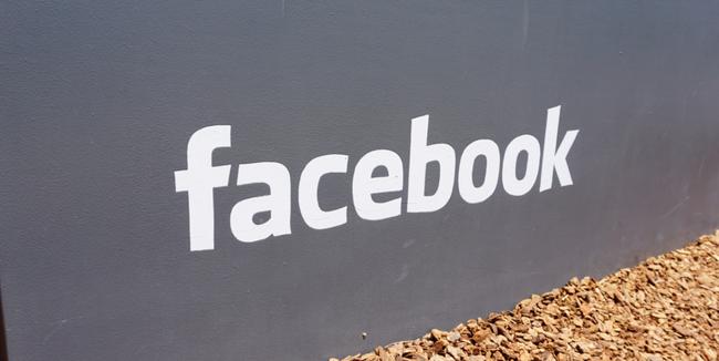 Tại sao mỗi ng&agrave;y ch&uacute;ng ta cứ l&ocirc;i Facebook ra lướt gần 2.800 lần? - Ảnh 4.