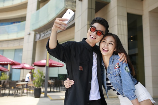 3 lưu &yacute; kh&ocirc;ng được qu&ecirc;n khi chọn điện thoại d&agrave;nh ri&ecirc;ng cho t&iacute;n đồ selfie - Ảnh 3.