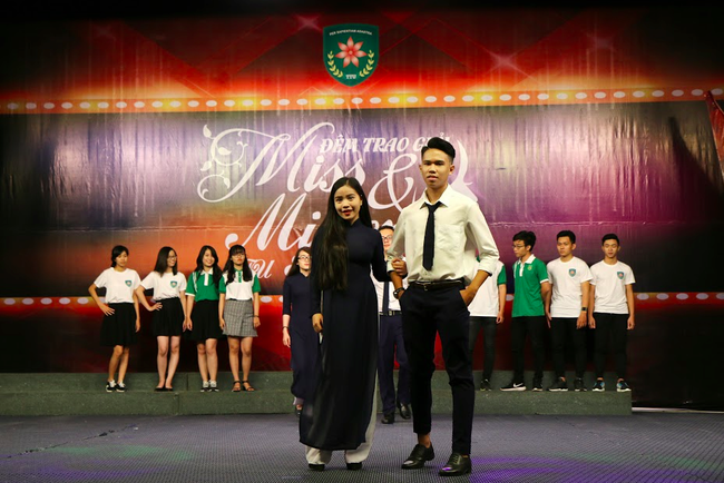 Tưng bừng đ&ecirc;m trao giải &ldquo;Miss and Mister TTU extend 2016&rdquo; c&ugrave;ng Khởi My - Ảnh 6.