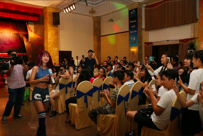 Tưng bừng đ&ecirc;m trao giải &ldquo;Miss and Mister TTU extend 2016&rdquo; c&ugrave;ng Khởi My - Ảnh 7.