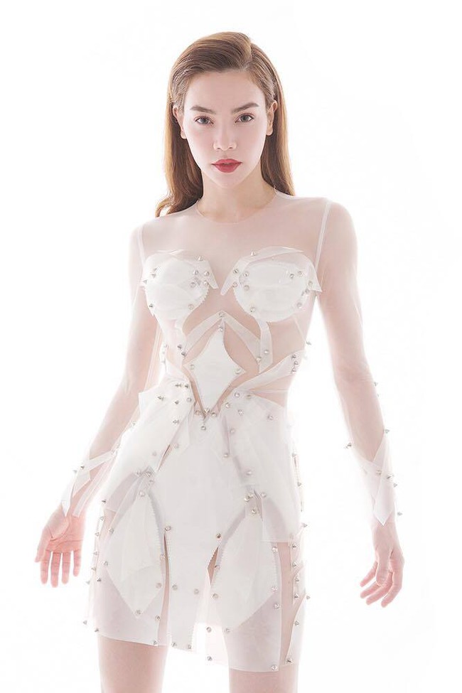 Team Hồ Ngọc H&agrave; ra mắt với bộ ảnh đẹp tựa c&aacute;c nữ thần - Ảnh 3.