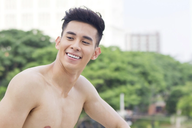 Ảnh v&agrave; clip nhạy cảm xuất hiện li&ecirc;n tục tr&ecirc;n Instagram của Hồ Vĩnh Khoa, luật ph&aacute;p c&oacute; thể can thiệp thế n&agrave;o? - Ảnh 1.