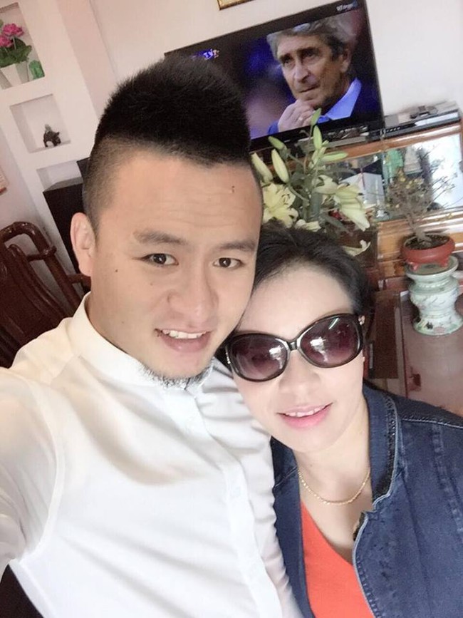 V&otilde; Huy To&agrave;n: Ch&agrave;ng trai m&ecirc; ca h&aacute;t v&agrave; điều l&atilde;ng mạn nhất muốn d&agrave;nh cho mẹ - Ảnh 3.