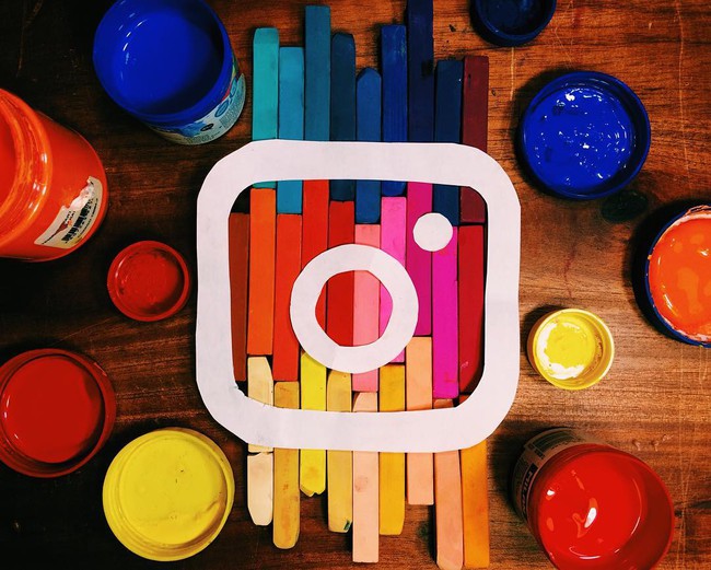 Đang có trào lưu thiết kế ăn theo logo mới của Instagram, bạn thử chưa? - Ảnh 16.
