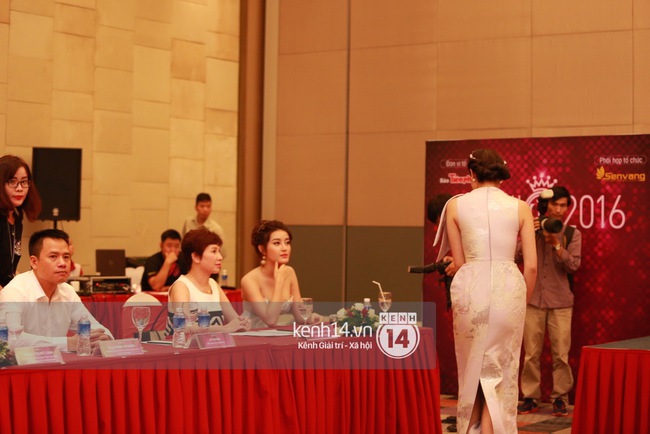 D&ugrave; họp b&aacute;o HHVN 2016 bắt đầu muộn 1 tiếng, HH Kỳ Duy&ecirc;n vẫn chưa c&oacute; mặt - Ảnh 4.