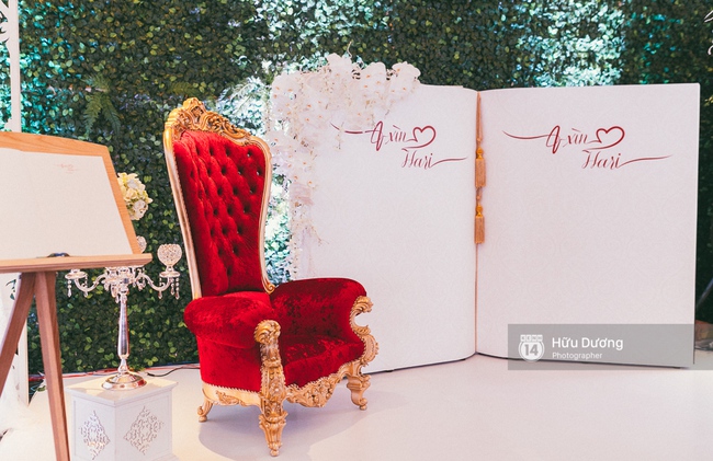 Cận giờ G: Ngắm kh&ocirc;ng gian lộng lẫy, đậm chất cổ t&iacute;ch tại đ&aacute;m cưới Trấn Th&agrave;nh - Hari Won! - Ảnh 3.