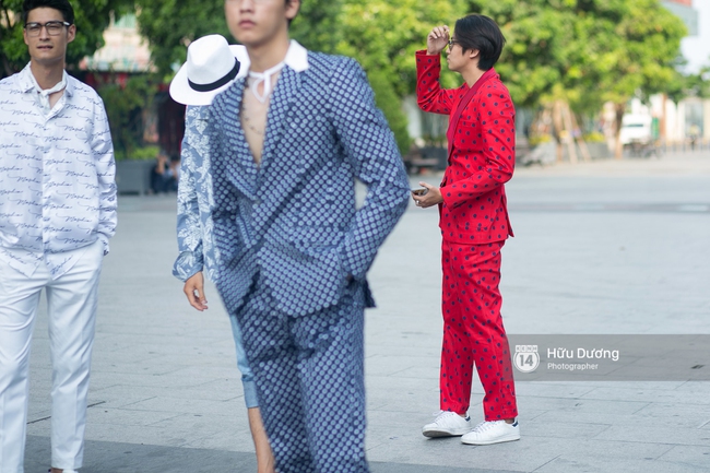 Dàn mỹ nam đổ bộ xuống đường khoe street style đủ màu, đủ kiểu - Ảnh 6.