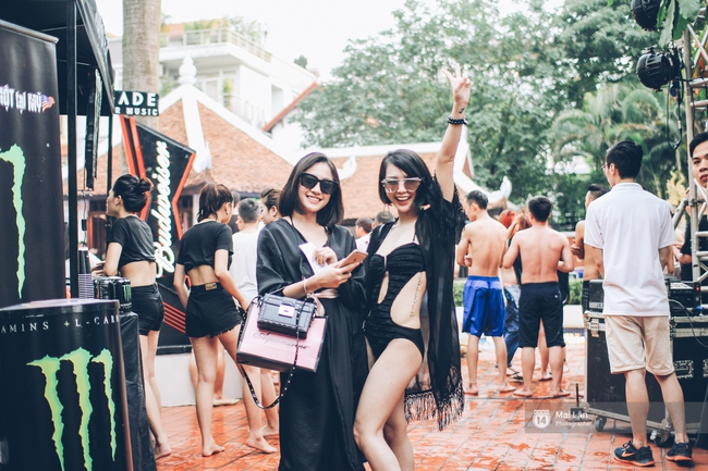 Pool party cuối tuần - Con gái Hà Nội, khi muốn sexy thì cũng sexy hết cỡ! - Ảnh 18.