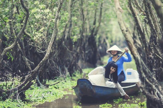 Phương Thanh diện &aacute;o d&agrave;i trắng nền n&atilde; trong MV mới - Ảnh 4.