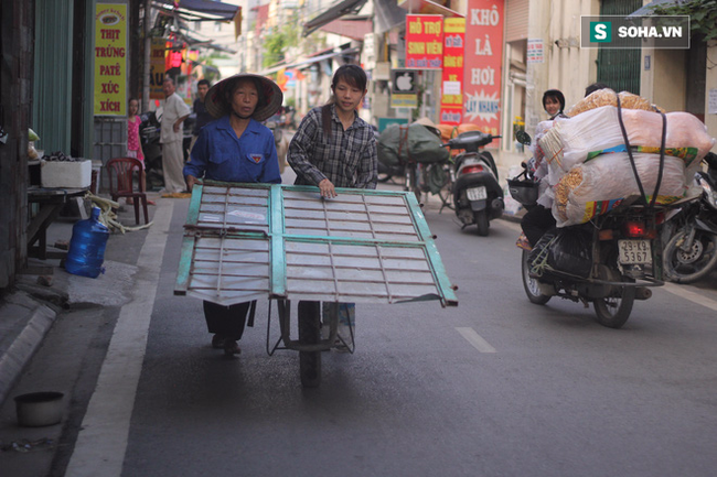 Cô bé đồng nát và những lời trách móc, dè bỉu khi cố gắng tới trường học - Ảnh 6.