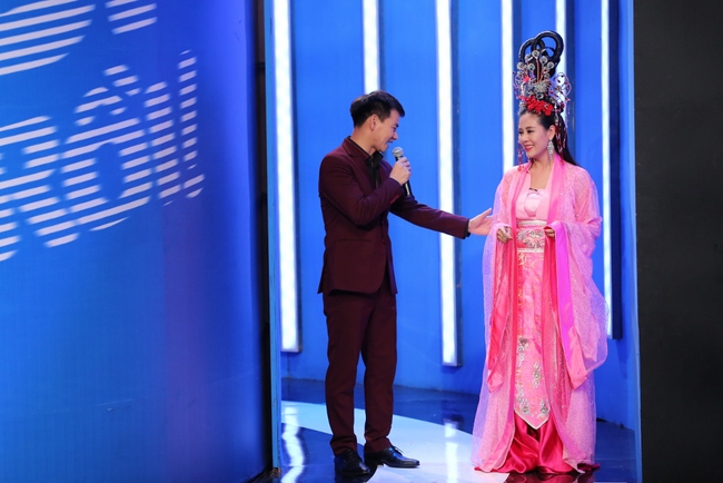 Trấn Th&agrave;nh rơi nước mắt khi nghe đ&agrave;n anh Ho&agrave;i Linh n&oacute;i về m&igrave;nh! - Ảnh 7.