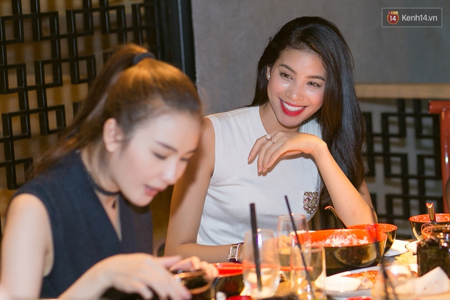 An Nguy hội ngộ vui vẻ với Phạm Hương v&agrave; team giữa t&acirc;m b&atilde;o - Ảnh 5.