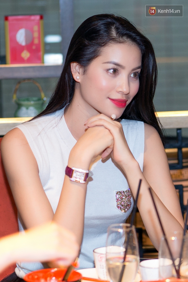 An Nguy hội ngộ vui vẻ với Phạm Hương v&agrave; team giữa t&acirc;m b&atilde;o - Ảnh 16.