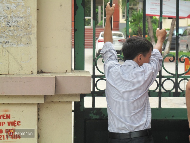 Th&iacute; sinh kết th&uacute;c buổi thi m&ocirc;n Văn, nhiều người bất ngờ v&igrave; đo&aacute;n sai đề - Ảnh 32.