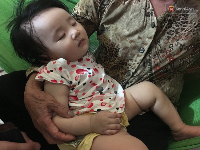 Người mẹ trẻ bị xe buýt cán trên phố Hàng Khay có con gái mới chỉ 8 tháng tuổi - Ảnh 6.