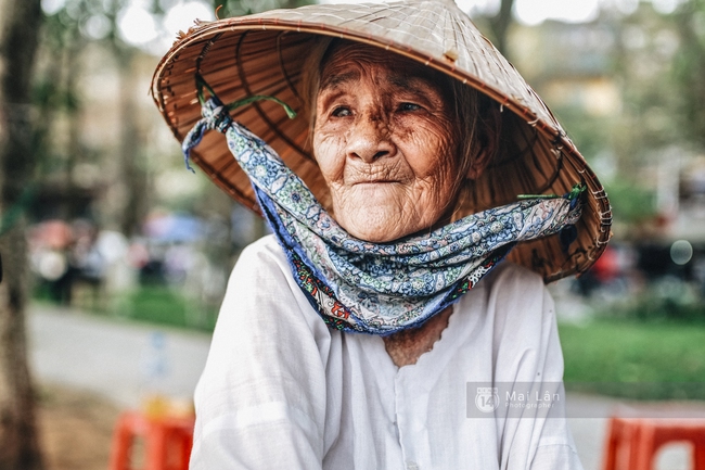 Chuyện đời đắng cay của người mẹ già 86 tuổi bán hàng nước ven hồ Giảng Võ - Ảnh 5.