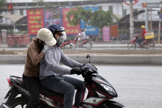 Sau chạy nắng và chạy mưa, người Sài Gòn lại nhắm mắt bịt mũi để chạy... bụi - Ảnh 5.