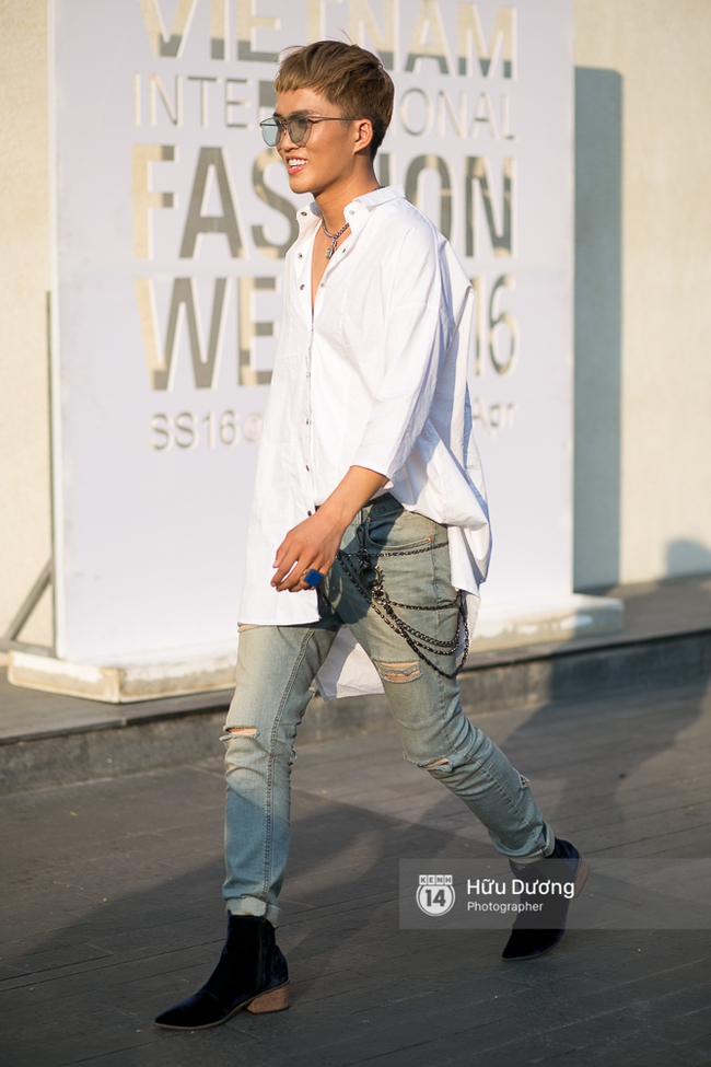 Street style ng&agrave;y cuối của VIFW: mặc đẹp cũng phải c&oacute; hội c&oacute; phường - Ảnh 24.