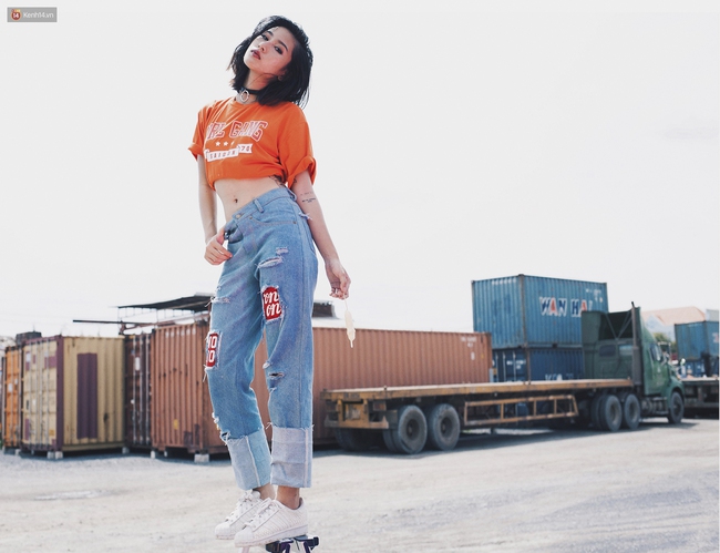 Street style 2 miền: Khi phong cách nữ tính, yểu điệu so kè với nghịch ngợm, phóng khoáng - Ảnh 11.