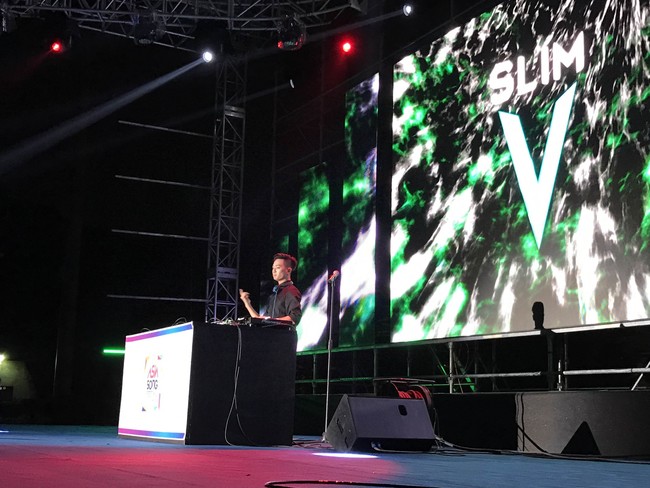 SlimV gây ấn tượng mạnh tại Asia Song Festival, tiếp tục được mời diễn tại sự kiện EDM lớn nhất Hàn Quốc - Ảnh 6.