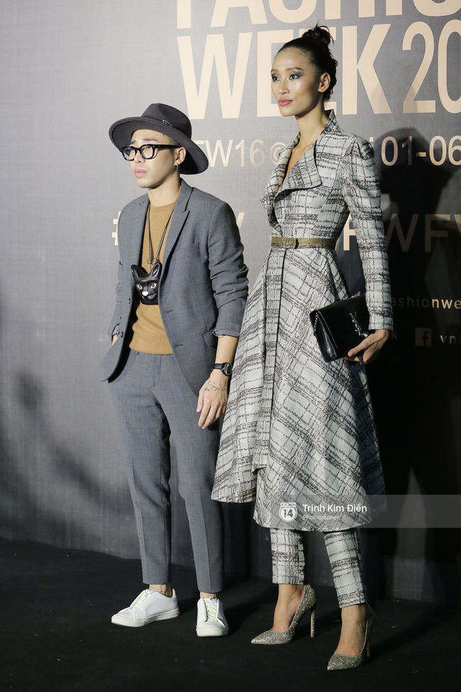Vietnam International Fashion Week ngày cuối: Midu vẫn giữ style nữ tính trên thảm đỏ cùng dàn Hoa hậu, Á hậu - Ảnh 11.