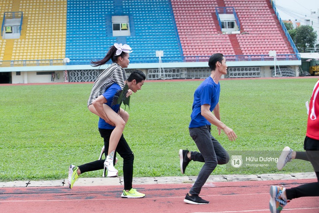 Next Top Model: Thiếu Lan hôn nát môi Minh Phong vẫn bị chê đến phát khóc - Ảnh 11.