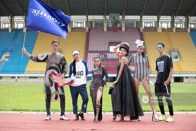 Next Top Model: Thiếu Lan hôn nát môi Minh Phong vẫn bị chê đến phát khóc - Ảnh 14.