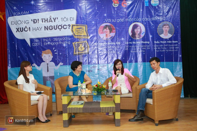 Clip: SV Ngoại Thương h&agrave;o hứng tranh luận Kh&ocirc;ng đi thầy, th&igrave; đừng nghĩ đến chuyện qua m&ocirc;n - Ảnh 2.