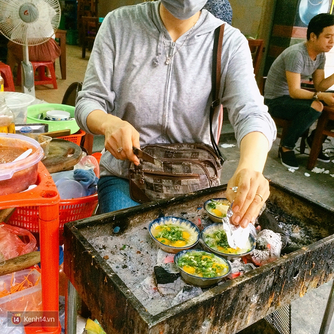 Món mới siêu hot ở Đà Nẵng: Trứng cút đút than với phô mai! - Ảnh 6.